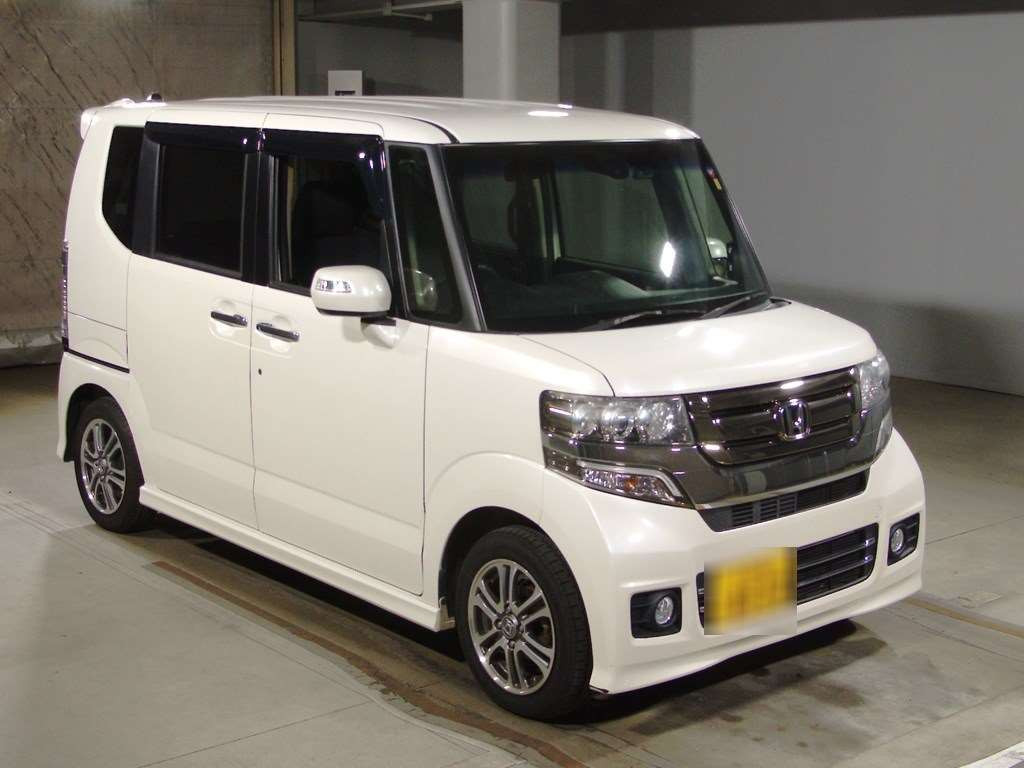 2016 Honda N-BOX CUSTOM JF1[2]