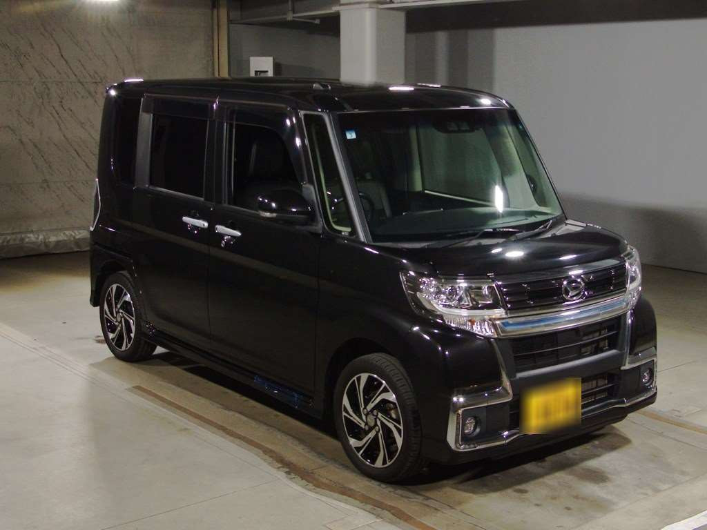 2019 Daihatsu Tanto Custom LA600S[2]