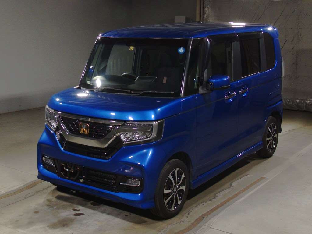 2017 Honda N-BOX CUSTOM JF4[0]