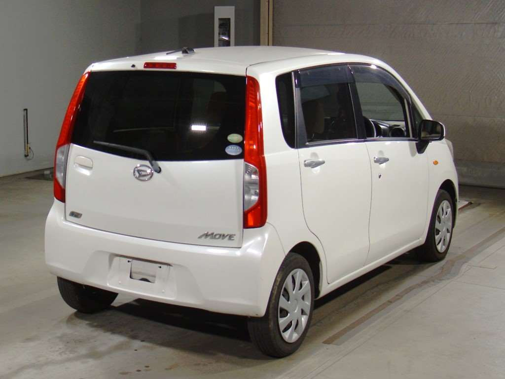 2014 Daihatsu Move LA100S[1]