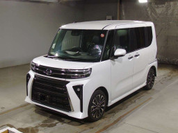 2023 Daihatsu Tanto Custom