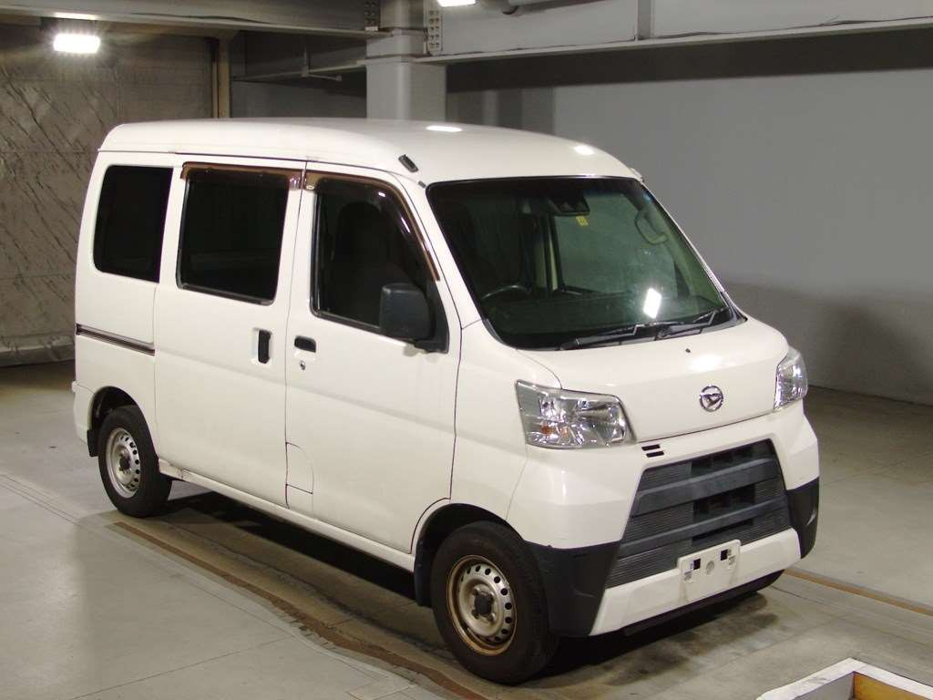 2018 Daihatsu Hijet Cargo S321V[2]