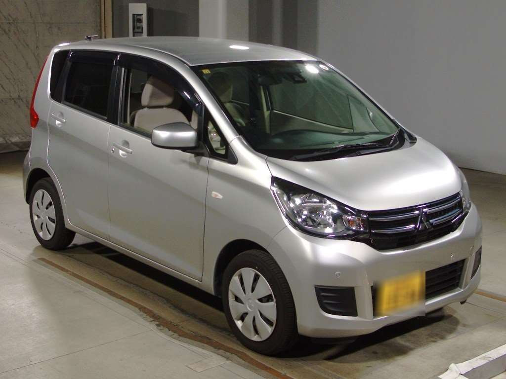 2018 Mitsubishi eK Wagon B11W[2]