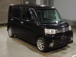 2012 Daihatsu Tanto