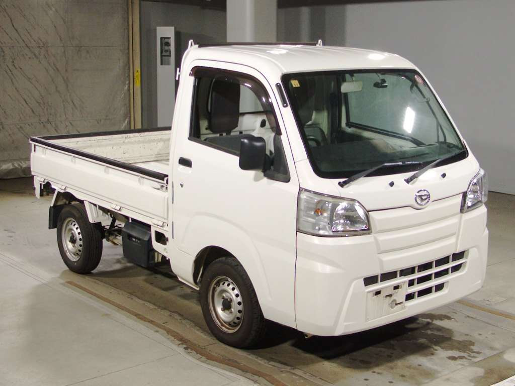 2017 Daihatsu Hijet Truck S500P[2]