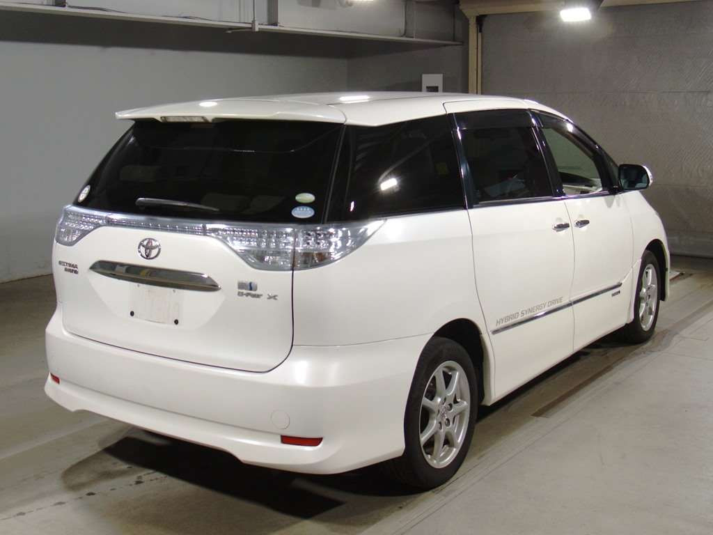 2010 Toyota Estima Hybrid AHR20W[1]