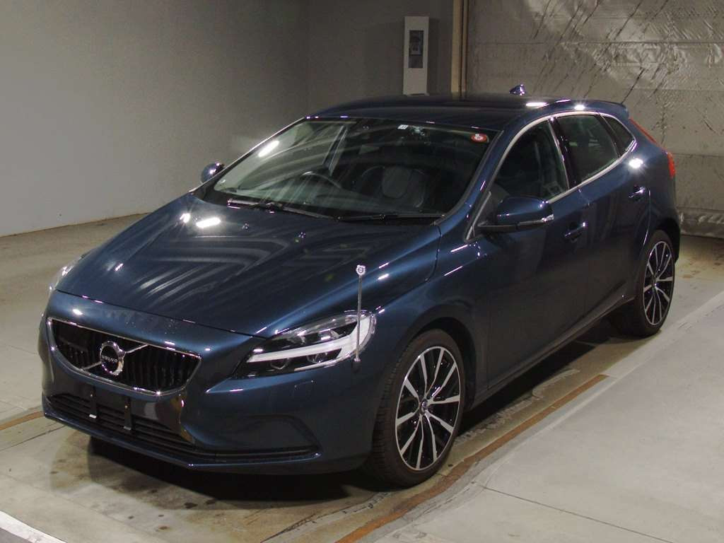 2017 Volvo V40 MD4204T[0]