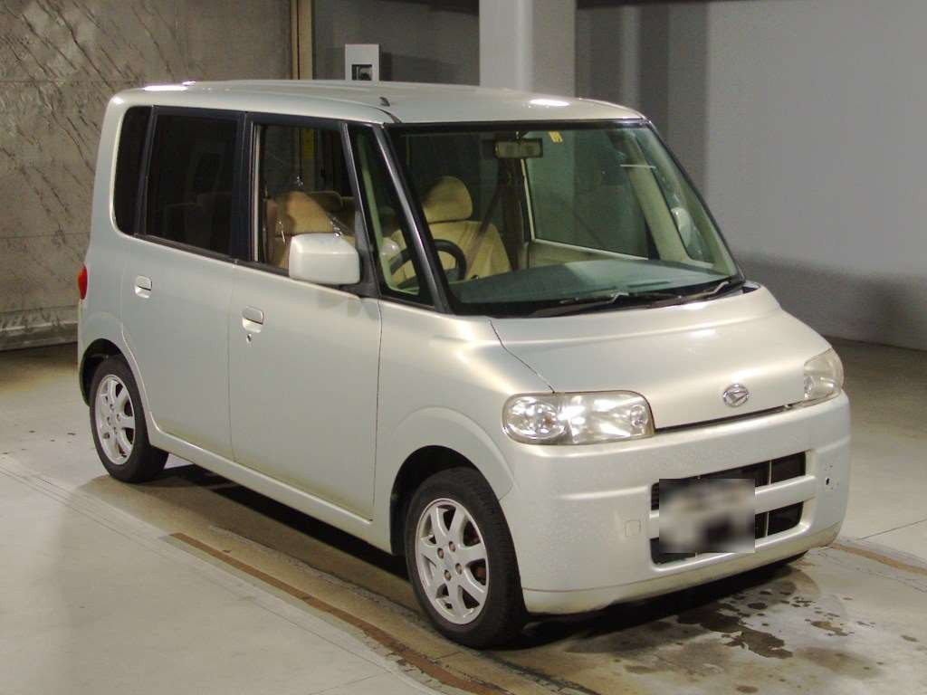 2005 Daihatsu Tanto L350S[2]