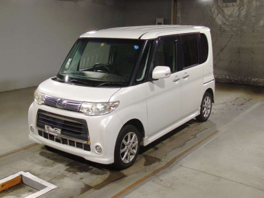 2011 Daihatsu Tanto Custom