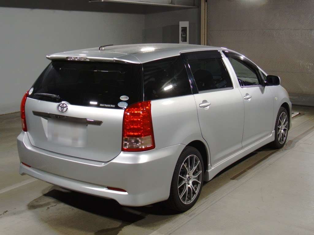 2009 Toyota Wish ZNE10G[1]