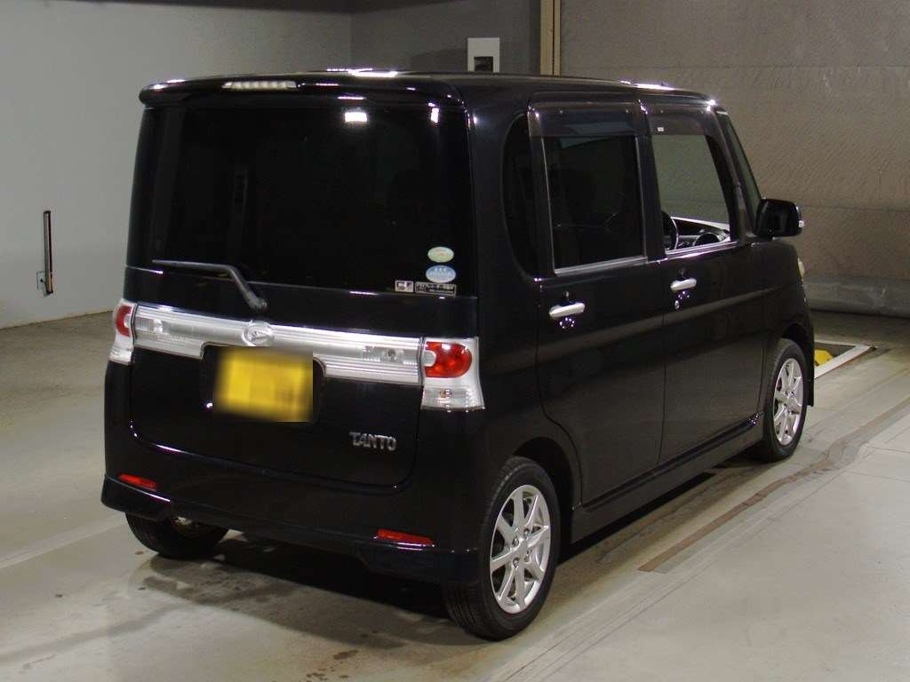 2008 Daihatsu Tanto Custom L375S[1]