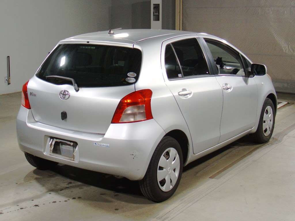 2007 Toyota Vitz KSP90[1]