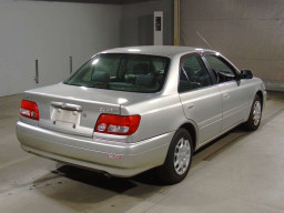 2000 Toyota Carina