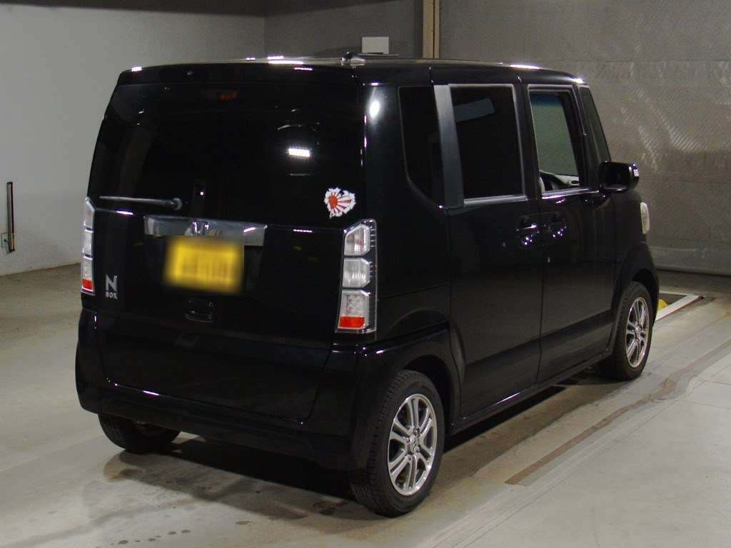 2013 Honda N-BOX JF1[1]