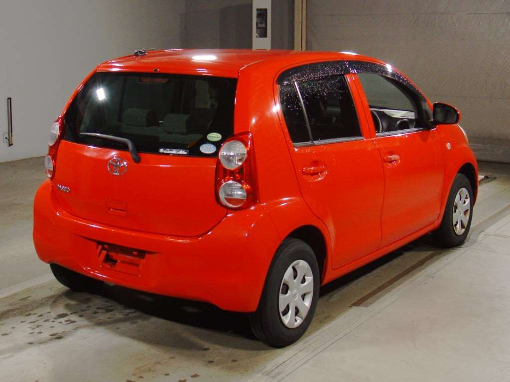 2014 Toyota Passo KGC30[1]