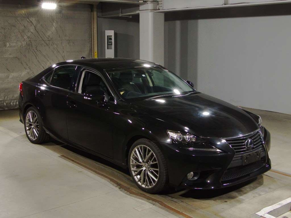 2014 Lexus IS AVE30[2]