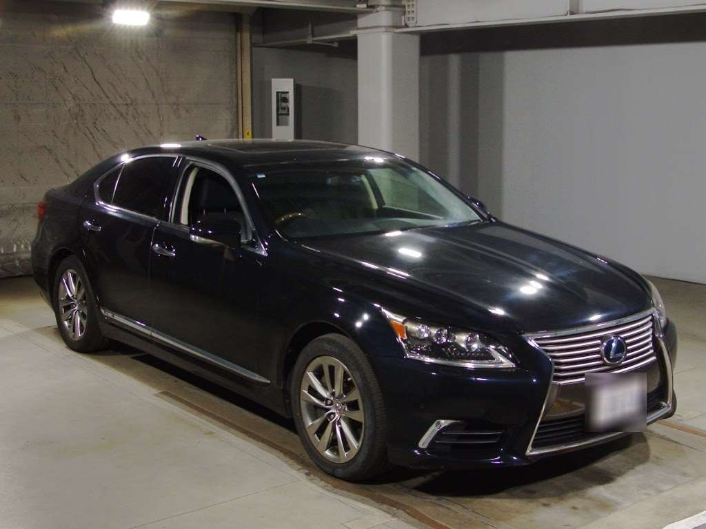 2015 Lexus LS UVF45[2]