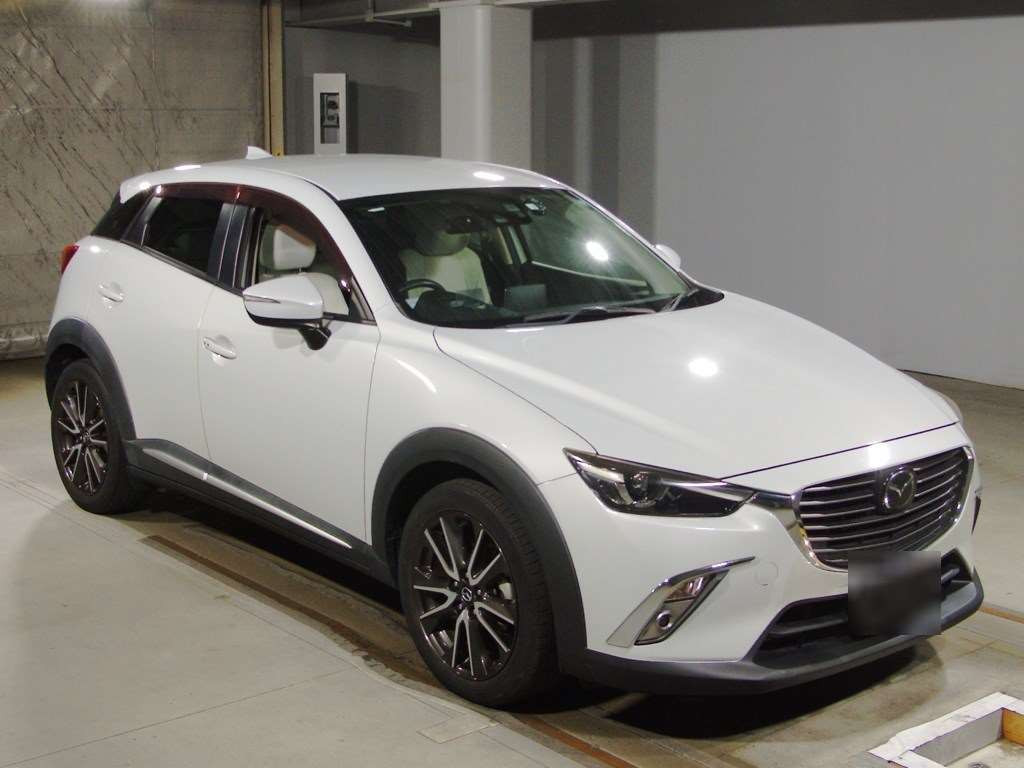 2016 Mazda CX-3 DK5FW[2]