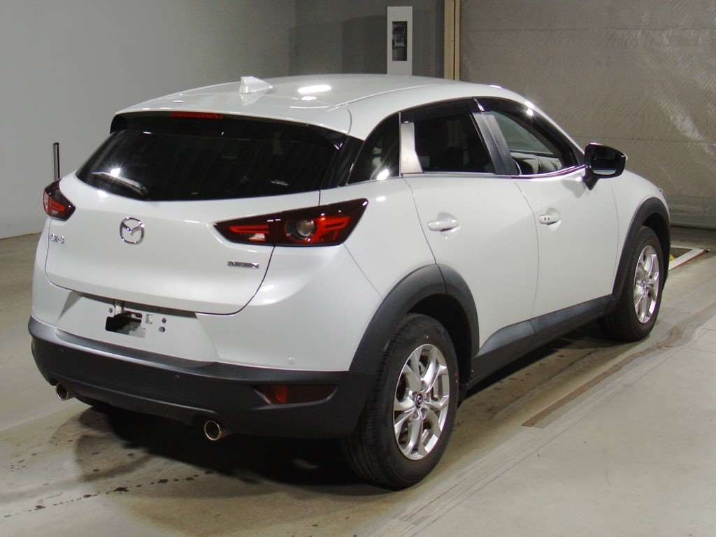 2022 Mazda CX-3 DKLFW[1]