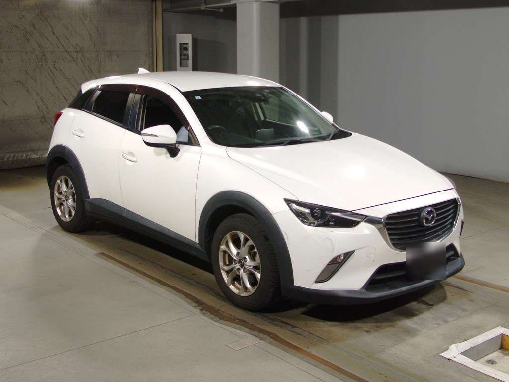 2015 Mazda CX-3 DK5FW[2]