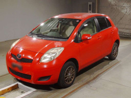 2010 Toyota Vitz