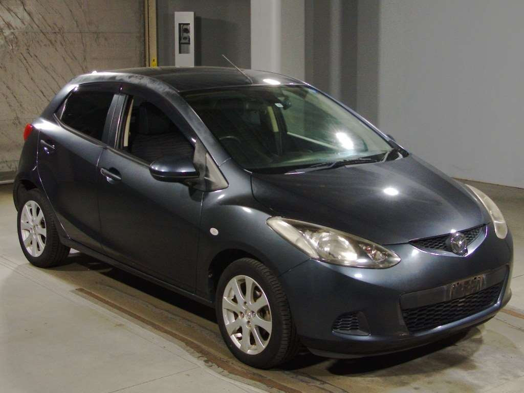 2007 Mazda Demio DE5FS[2]