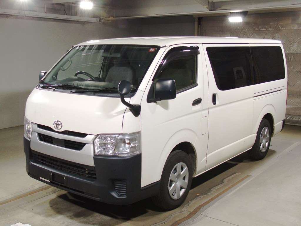 2020 Toyota Hiace Van TRH200V[0]