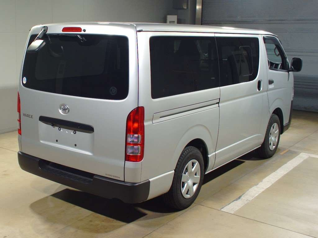 2020 Toyota Hiace Van TRH200V[1]