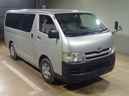 2010 Toyota Hiace Van