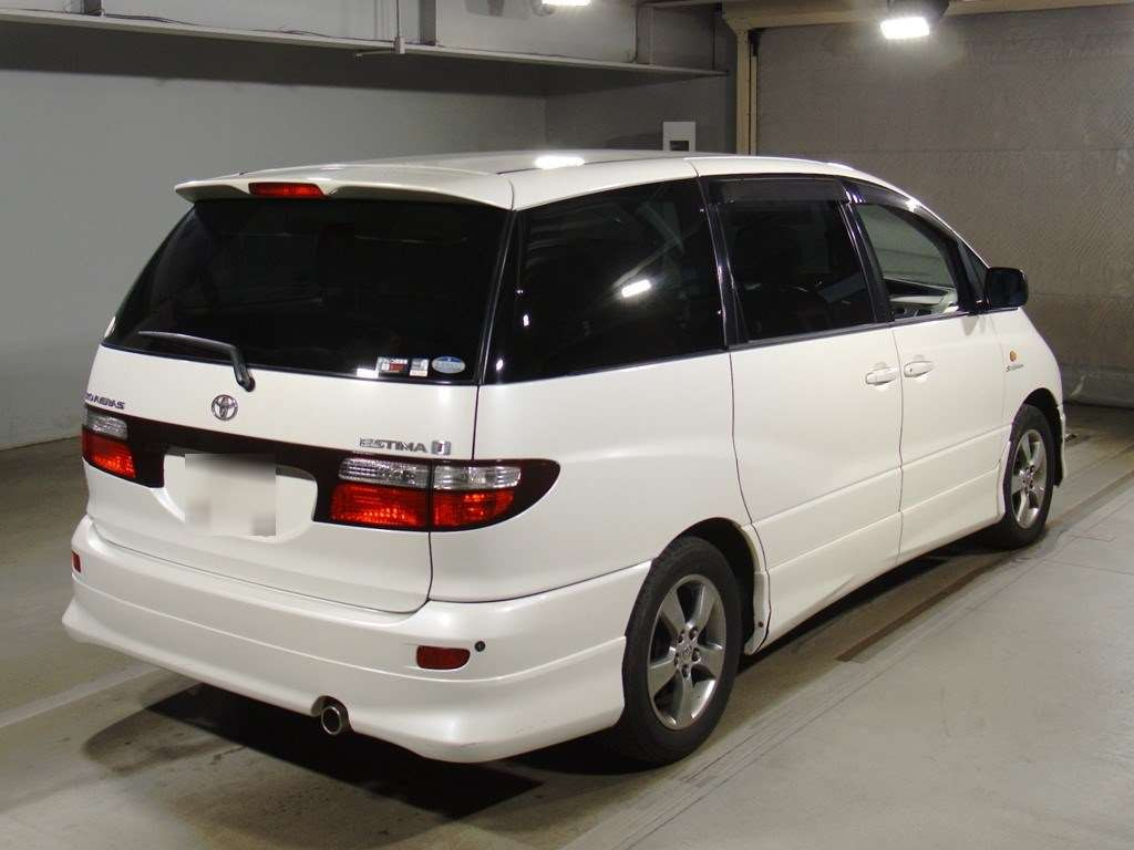 2003 Toyota Estima MCR30W[1]