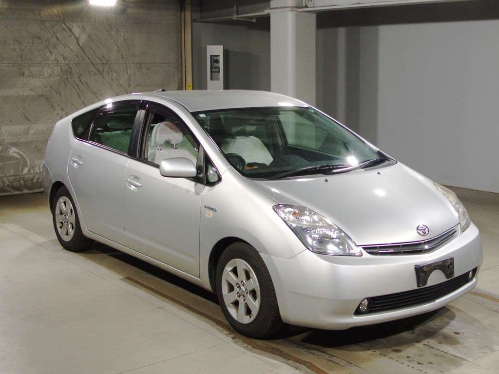 2006 Toyota Prius NHW20[2]