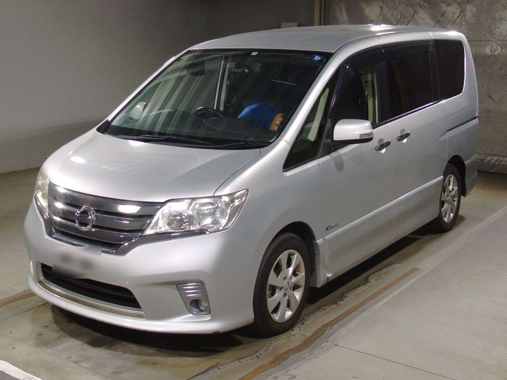 2013 Nissan Serena HFC26[0]