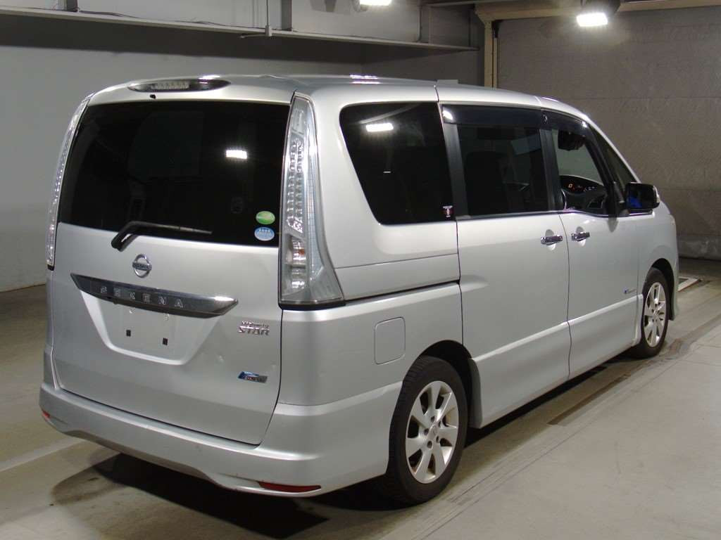 2013 Nissan Serena HFC26[1]