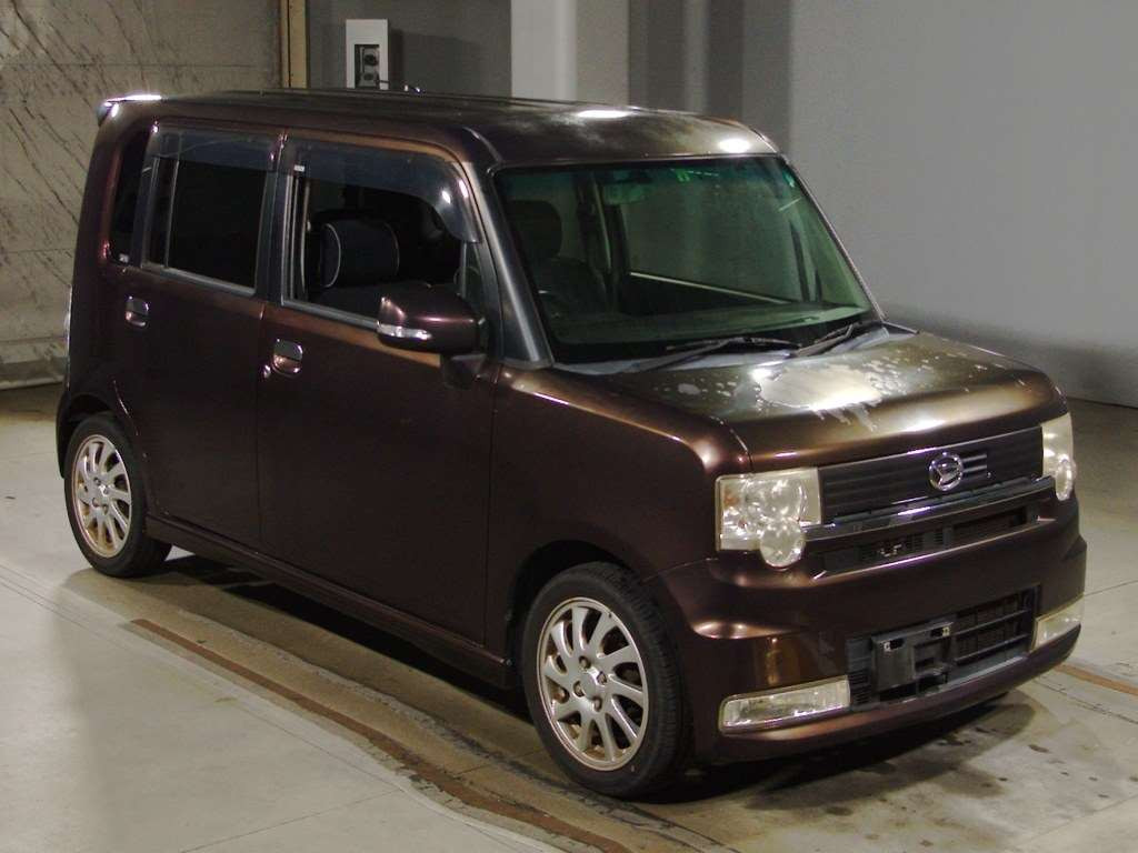 2010 Daihatsu Move Conte Custom L575S[2]