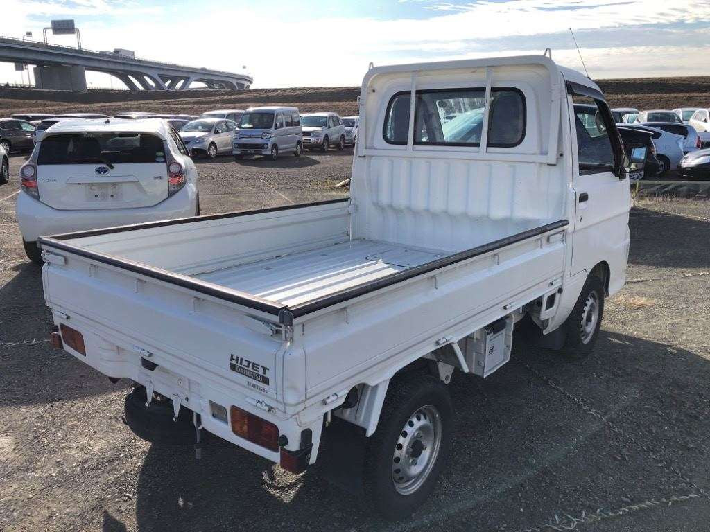 2013 Daihatsu Hijet Truck S211P[1]