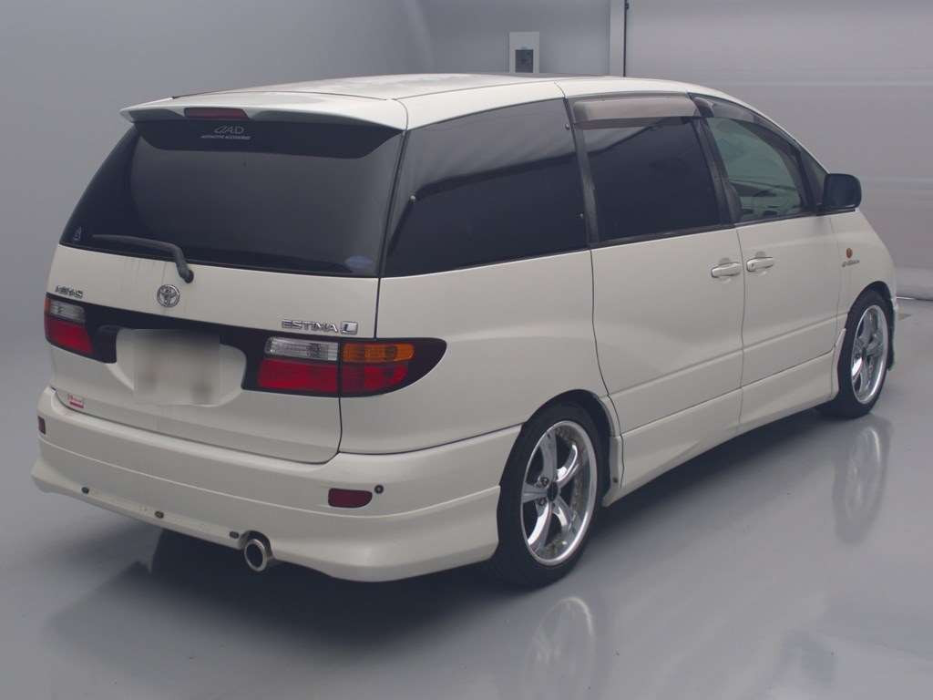 2002 Toyota Estima ACR30W[1]