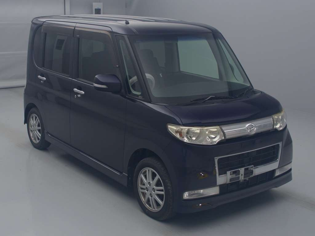 2010 Daihatsu Tanto Custom L375S[2]