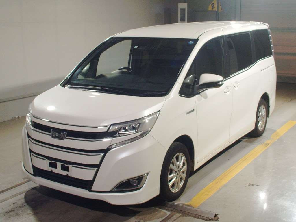 2017 Toyota Noah ZWR80G[0]