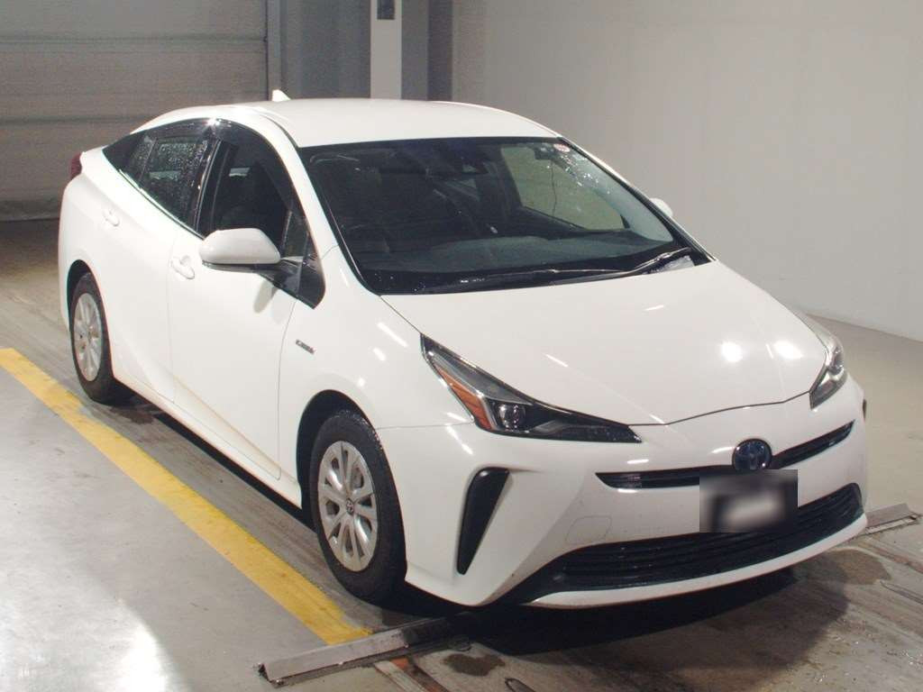 2019 Toyota Prius ZVW51[2]