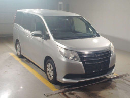 2015 Toyota Noah