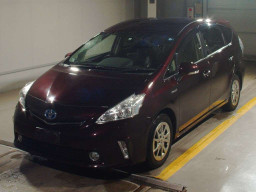 2013 Toyota Prius alpha