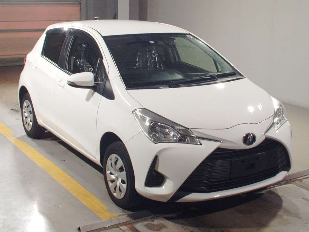 2019 Toyota Vitz NSP135[2]