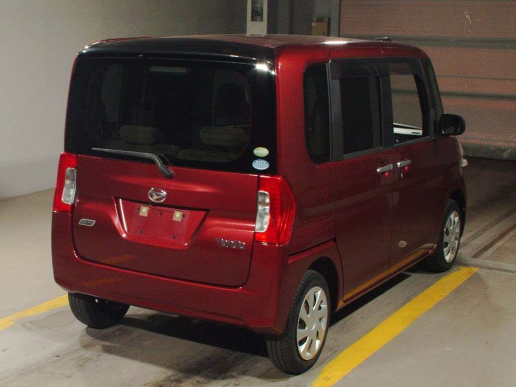 2014 Daihatsu Tanto LA600S[1]