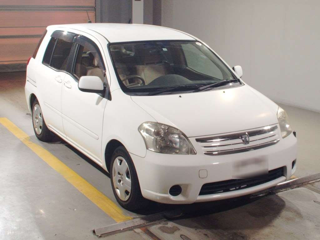 2003 Toyota Raum NCZ20[2]