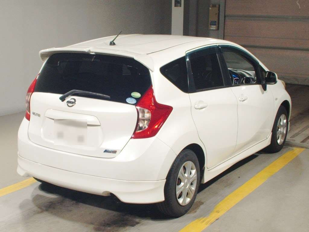 2013 Nissan Note E12[1]