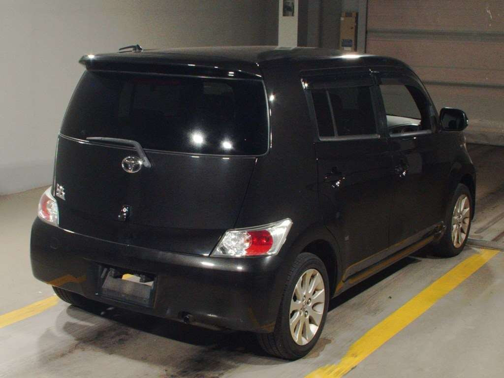 2009 Toyota bB QNC21[1]