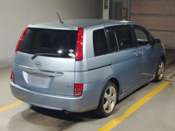 2009 Toyota Isis