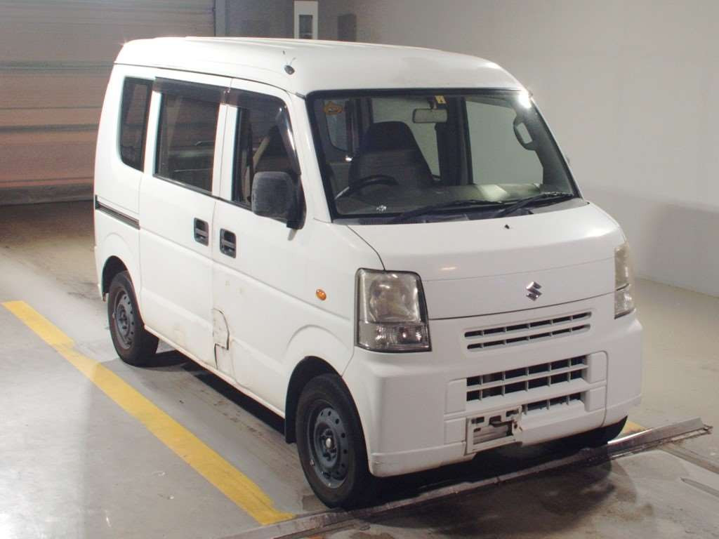 2011 Suzuki Every DA64V[2]