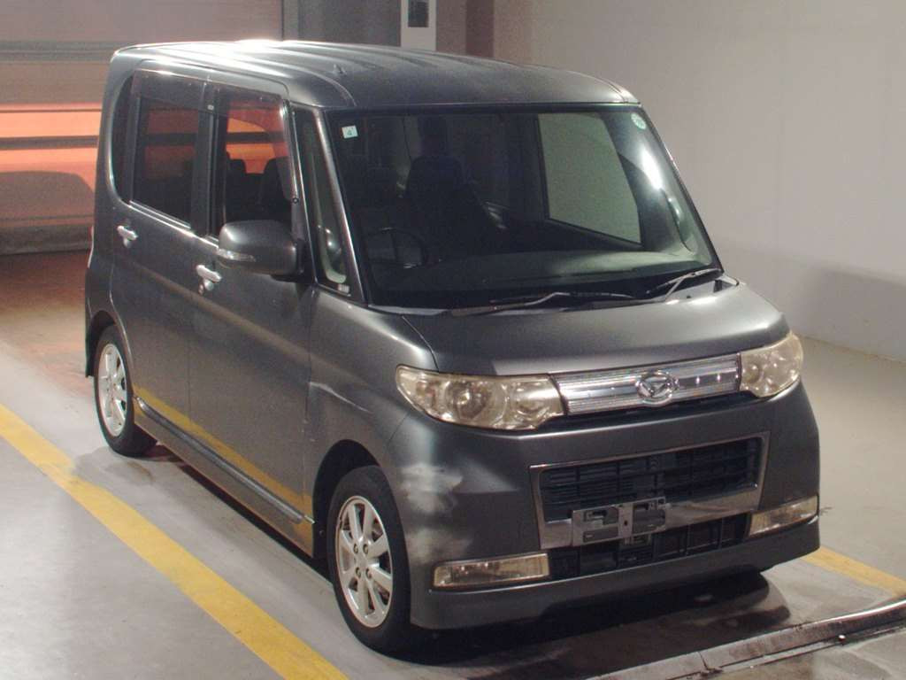 2009 Daihatsu Tanto L375S[2]