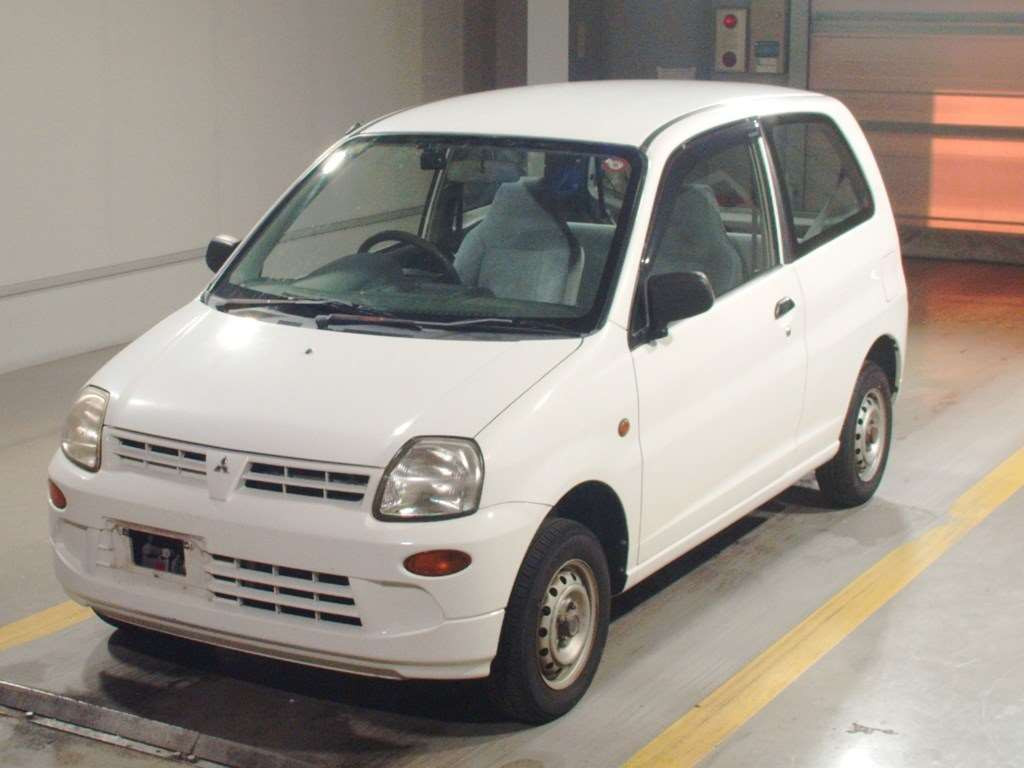 2005 Mitsubishi Minica H42V[0]